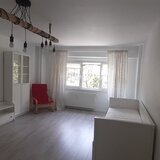 Aviatiei, adiacent Crystal Palace